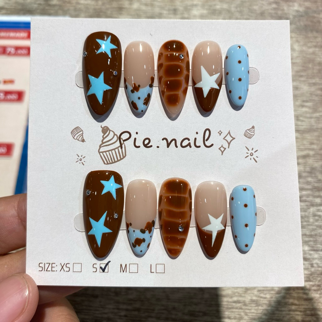 417. nailbox nâu, xanh da trời, hình sao