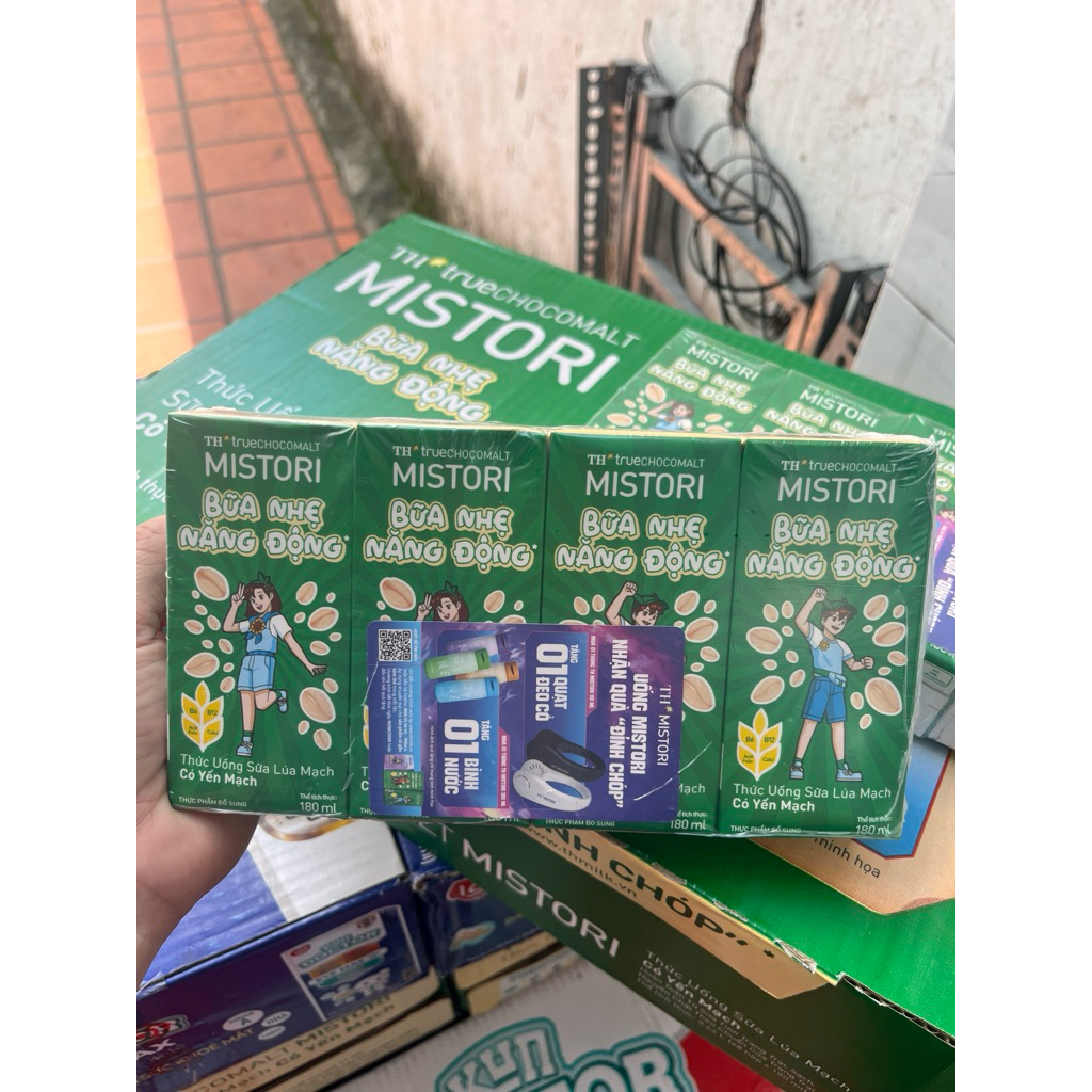 Thùng 48 hộp TH TRUE CHOCOMALT Mistori socola lúa mạch có yến mạch ...