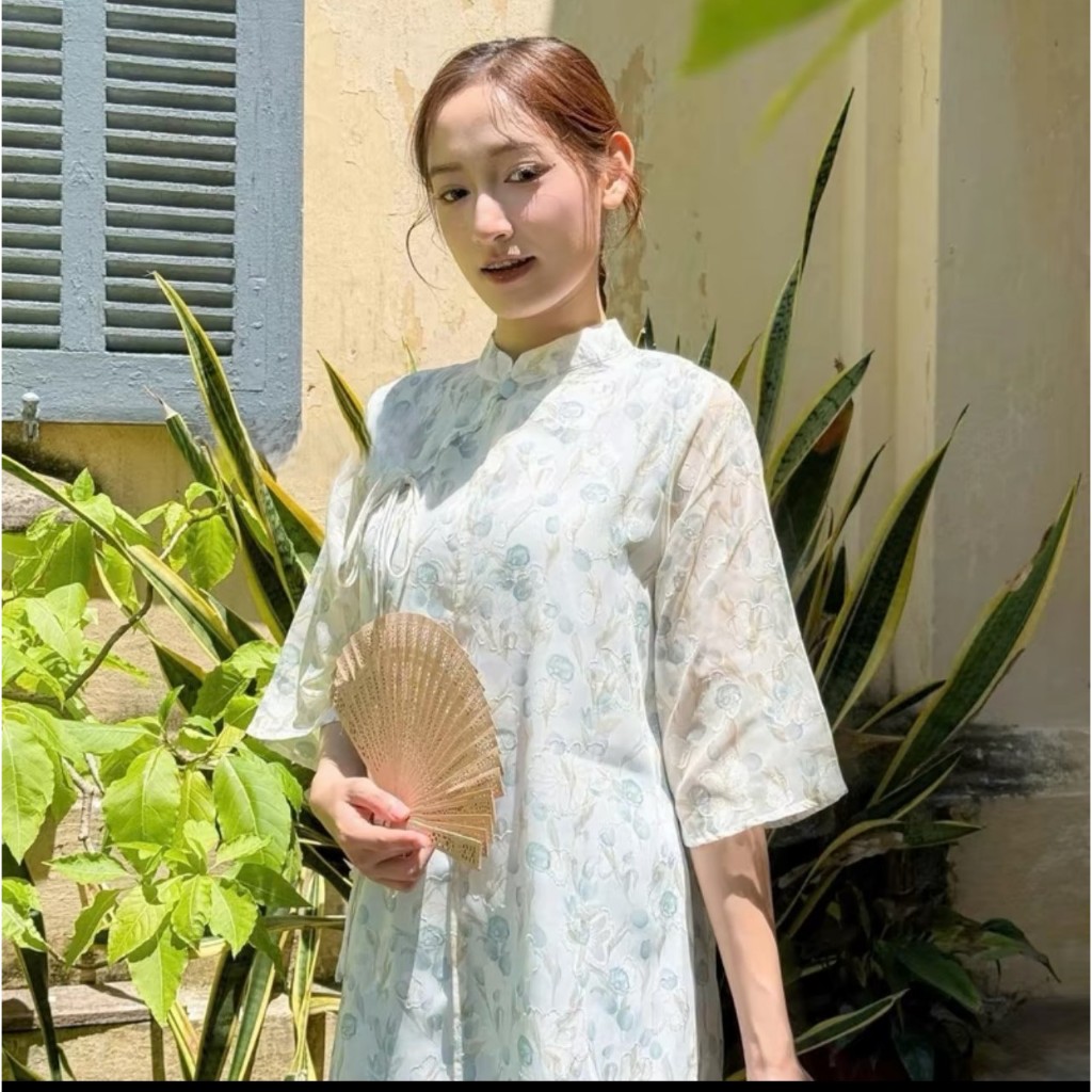 Áo dài Bích Hồ kiểu tứ thân xẻ 4 tà, áo cách tân Tết LABEL AD06