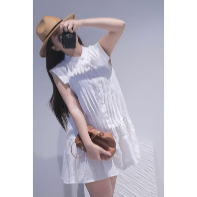𝗟𝗮𝗻𝗮 -Đầm Linen xếp li thủ công babydoll BEELY