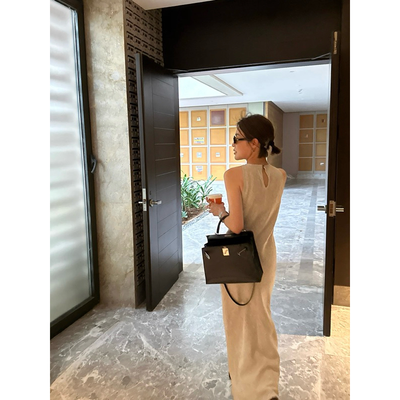 𝗝𝘂𝗹𝗶 𝗗𝗿𝗲𝘀𝘀1 -|BEELY| Đầm Linen cổ yếm