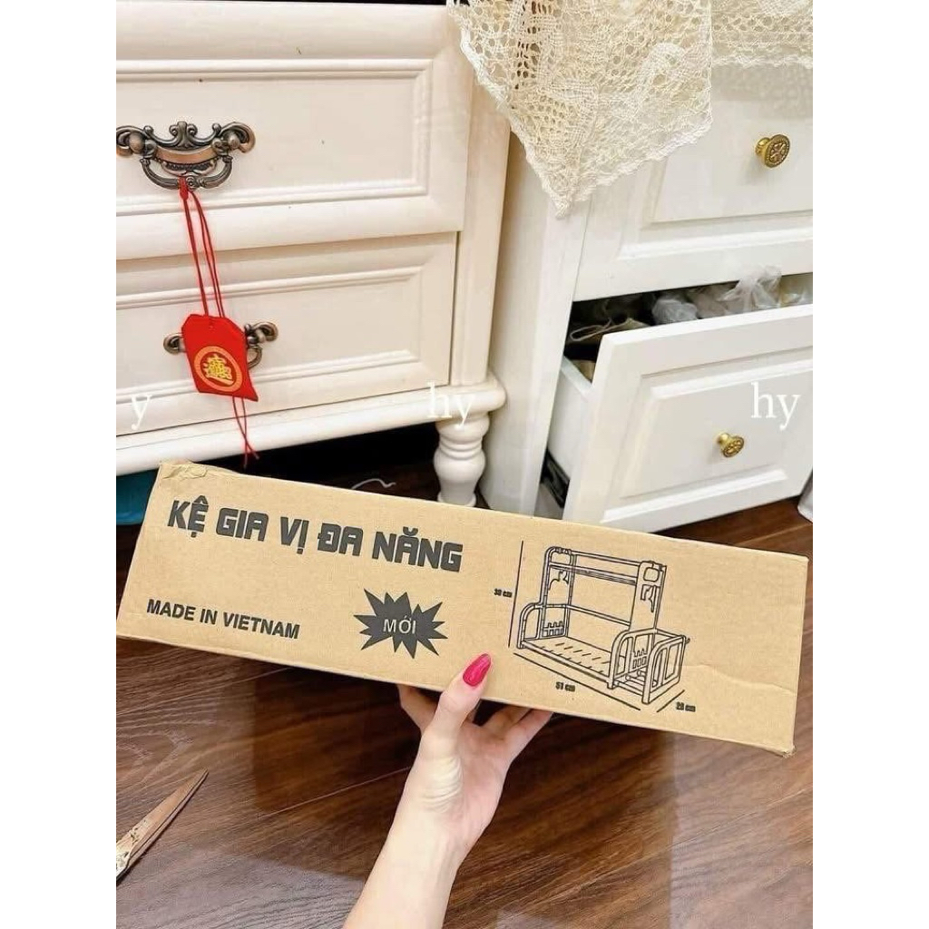 KỆ GIA VỊ CÓ GÁC THỚT  NAY EM VỀ THEO YÊU CẦU CỦA KHÁCH !!!!!