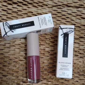 son bóng fenty beauty gloss bo.mb màu riri