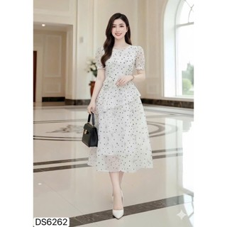 Đầm thời trang nữ chất Voan mềm mại thoải mái khi mặc tay ngắn cổ tròn váy midi dáng xoè in chấm bi kèm lót