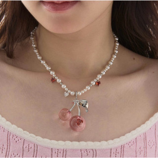 Vòng cổ Pearl Cherry Love Necklace Uneupeu