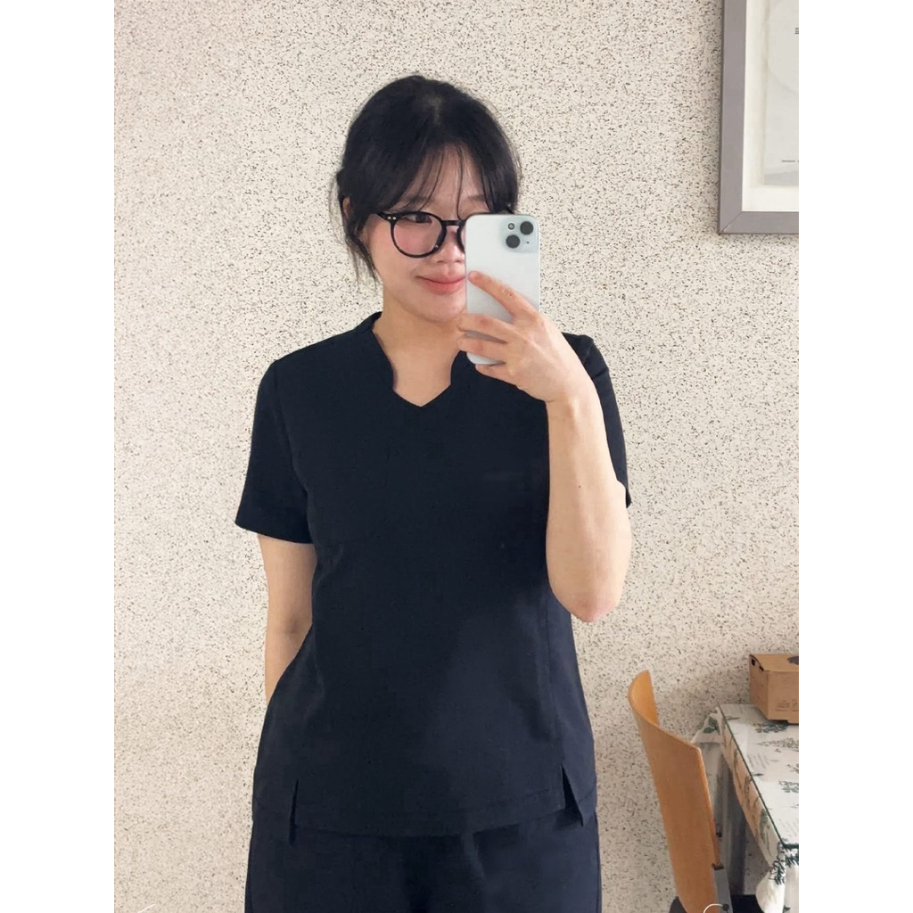 Đồng phục spa,thẩm mỹ viện chất liệu cotton lạnh hàng thiết kế cao cấp