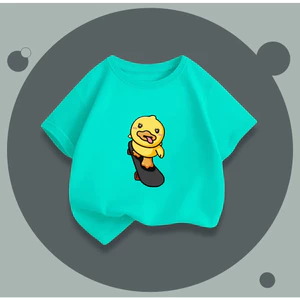 Áo Thun Cotton Ngắn Tay Trẻ Em – Hình Vịt Vàng Lè Lưỡi Lướt Ván Cute, Dễ Mặc Thoáng Khí (M 285)