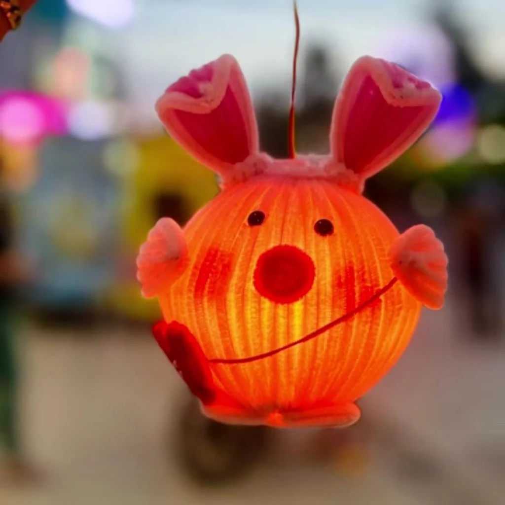 Lồng đèn Heo hồng tai thỏ