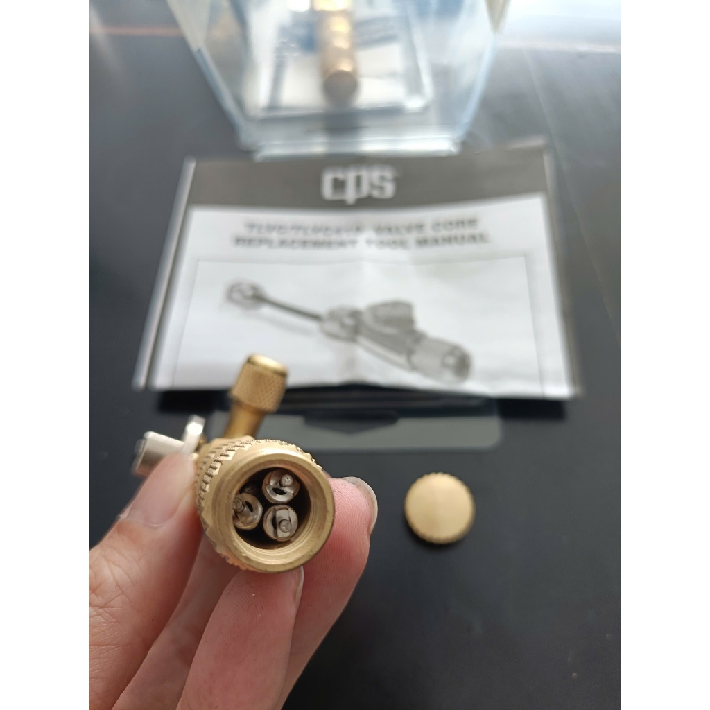 DỤNG CỤ THÁO/LẮP LÕI VAN R22 THƯƠNG HIỆU CPS-USA MODEL TLVCS