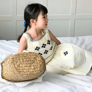 Sét Cho Bé Gái, Set Váy Cho Bé Gái  Họa Tiết Thêu Tinh Tế Chất Liệu Vải Thô Mềm An Toàn Với Da Bé