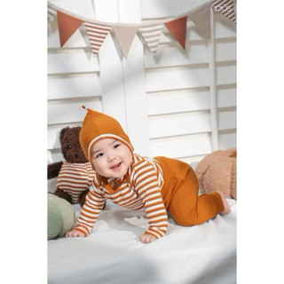 Bộ dài kèm mũ sz 3-6,6-9 sale