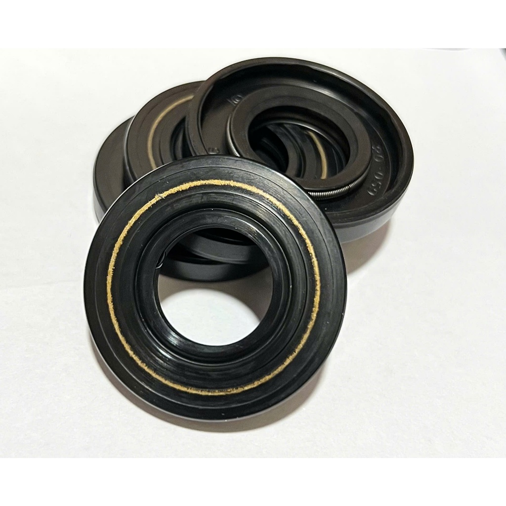Phớt bót tay lái ô tô SCJI /CNB 20*40*8 ,22*41*8, 24*36*5,25*43*8,26*45*7,27*43*8