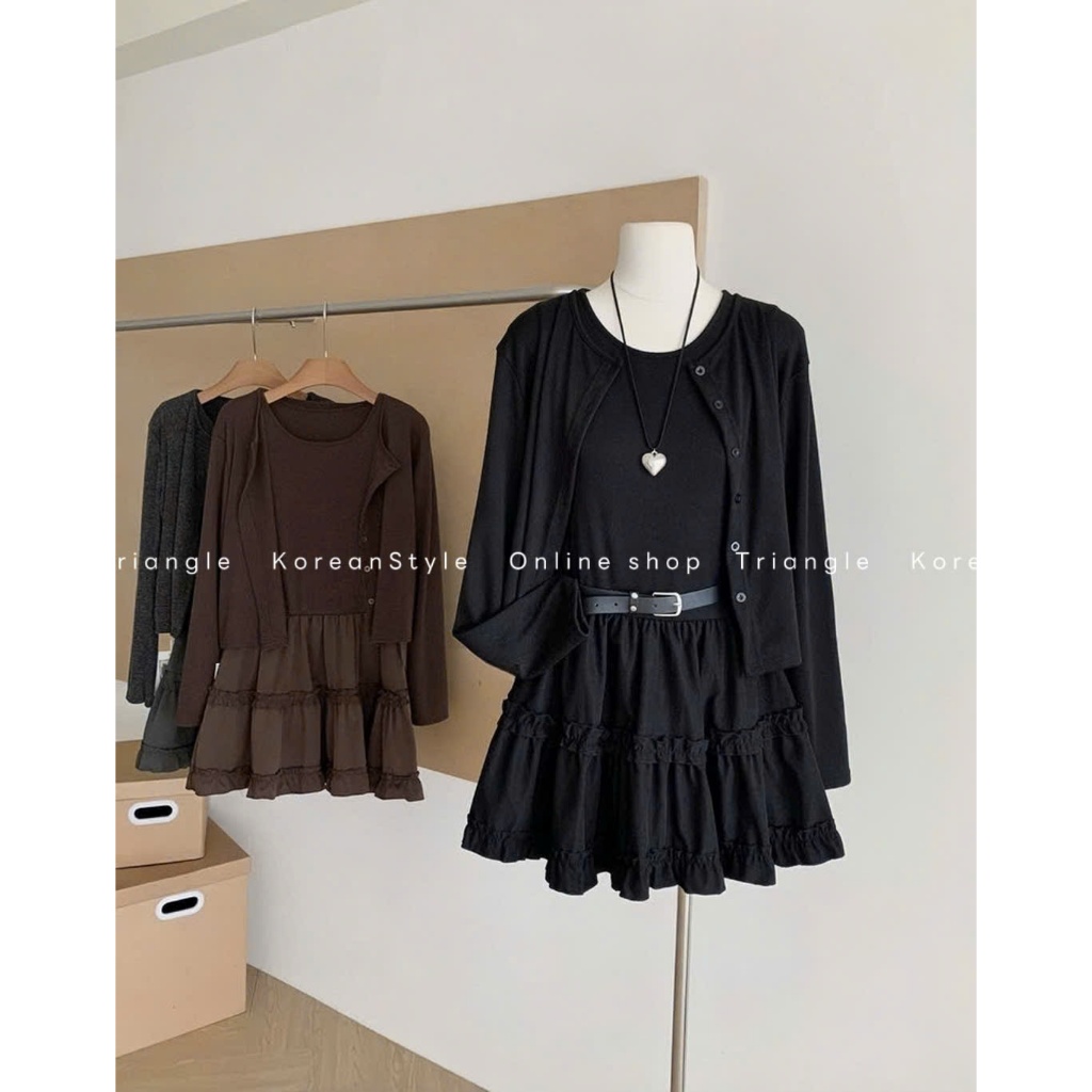 TRIANGLE - BEL SET (Cân nhắc kỹ, return is not welcomed)- Set đầm ngắn liền dáng xòe và áo khoác kèm belt