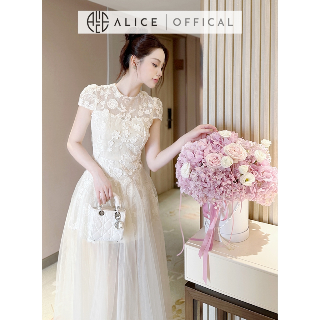 Váy Dự Tiệc Cao Cấp Chất Ren Phối Lưới Alice, Đầm Dài Maxi Cổ Tròn Ngắn Tay, Váy Chiết Eo Tay Hến Tôn Dáng V1417