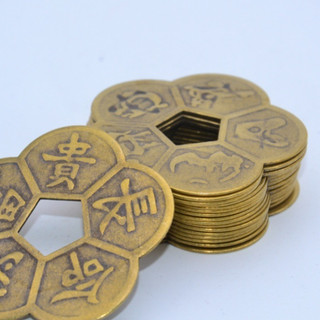 Đồng Hoa Mai phong thuỷ bỏ ốp dt,ví,decor size to trên 5cm(hàng loại 1 bằng đồng)