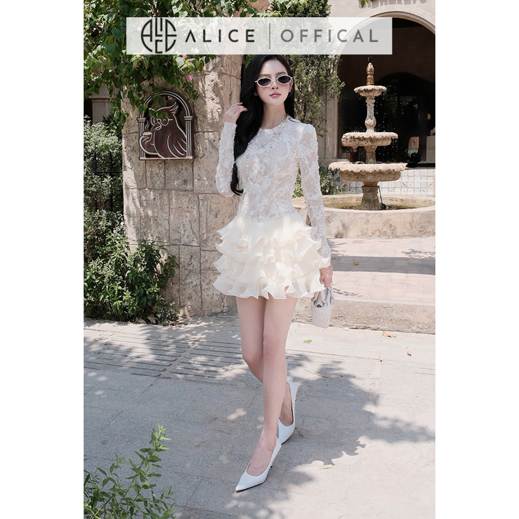 Váy Dự Tiệc Chất Ren Hoa Cao Cấp Alice, Đầm Ngắn Dập Ly Ôm Eo Cổ Tròn Đính Đá Sang Trọng T96