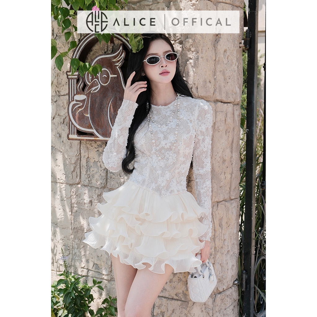 Váy Dự Tiệc Chất Ren Hoa Cao Cấp Alice, Đầm Ngắn Dập Ly Ôm Eo Cổ Tròn Đính Đá Sang Trọng T96