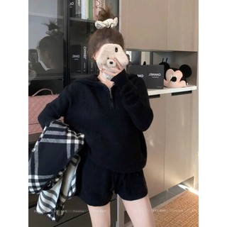 Set áo len kèm mũ form rộng tay dài  kèm khoá kéo phối quần short suông xinh xắn tiểu thư cho nàng - BaoTrang.clothes