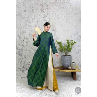 Áo dài gấm thọ dơi kiều dáng chuẩn. Sáng trọng may mắn trương thọ chỉ có ở áo gấm thọ dơi