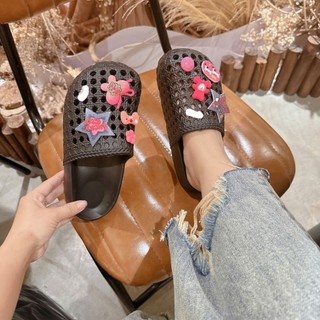 👠👠👠Dép sục rọ siêu xinh nhẹ êm ( tặng charm màu hồng ngẫu nhiên) size nhỏ