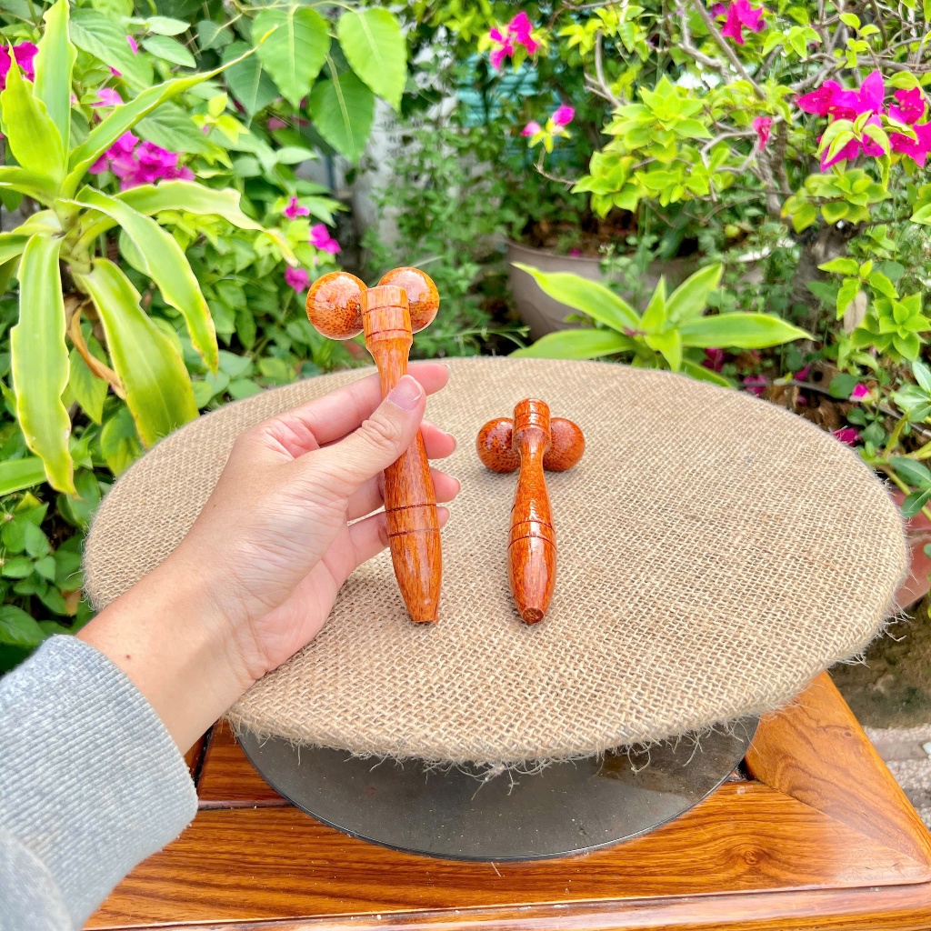 Cây Lăn Massage Gỗ Dừa Mặt Mũi Hít Loại Nhỏ Tiện Lợi, Nhỏ Gọn, Dễ Dùng, Đa Năng, Giảm Nhức Mỏi, Thư Giãn Cơ Thể - KIM TỨ