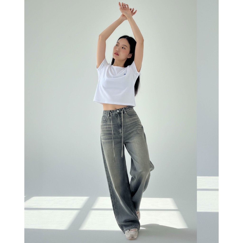 TheBlueTshirt - Quần jeans ống rộng phom loose fit phối dây cho nữ - Daughter Jeans - Women
