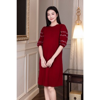 SWANLAKE | Váy Đầm Nữ Suông Vải Linen Tay Bí Lỡ Thêu Hoa Cổ Tròn Có Túi Công Sở Thanh Lịch D12768