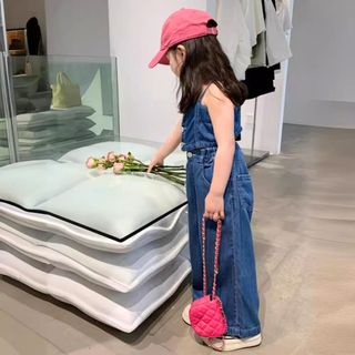 Sét Đồ Cho Bé Gái, Sét Bò Jean 2 Dây  Quần Ống  Suông Chất Liệu Jean Mềm Mại