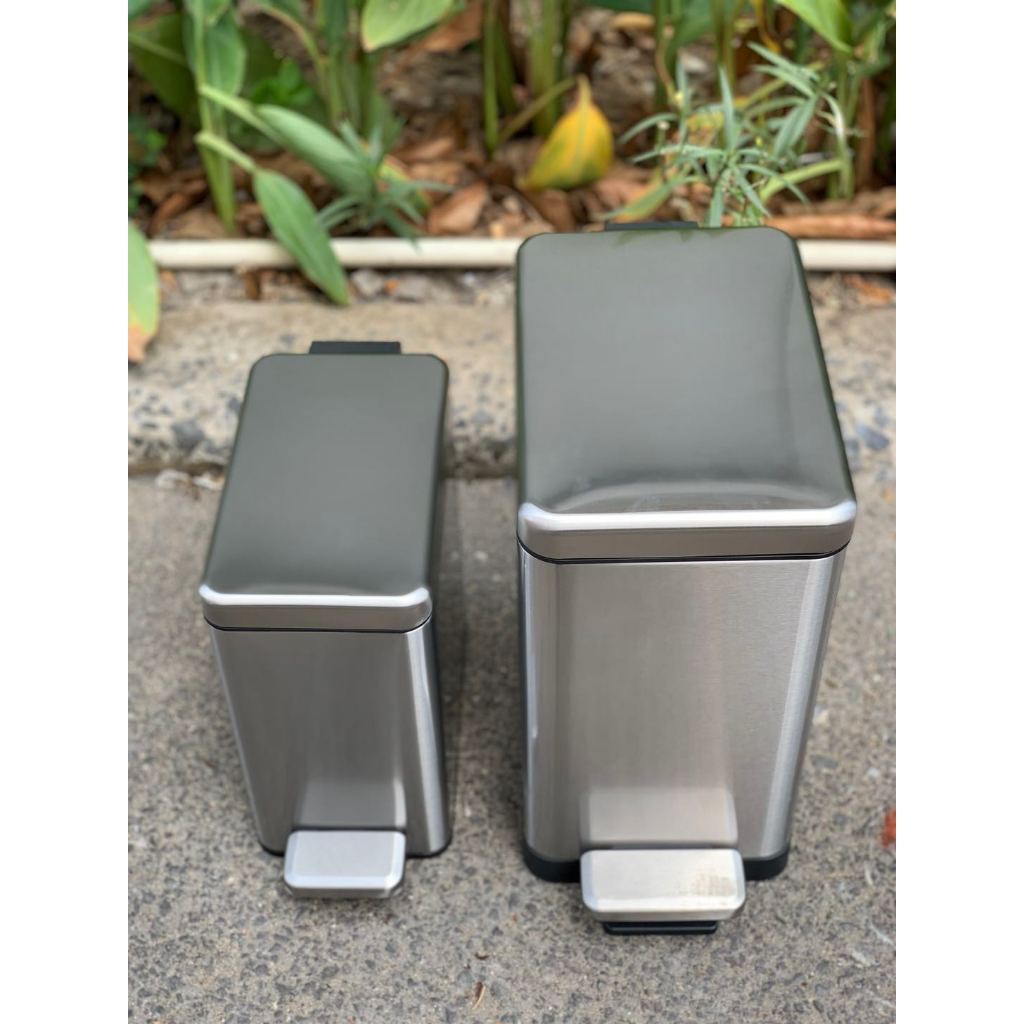 Thùng rác inox bị móp do vận chuyển thanh lý Sale Sốc 15L, 22L, 30L, 40L | BigBuy360 - bigbuy360.vn
