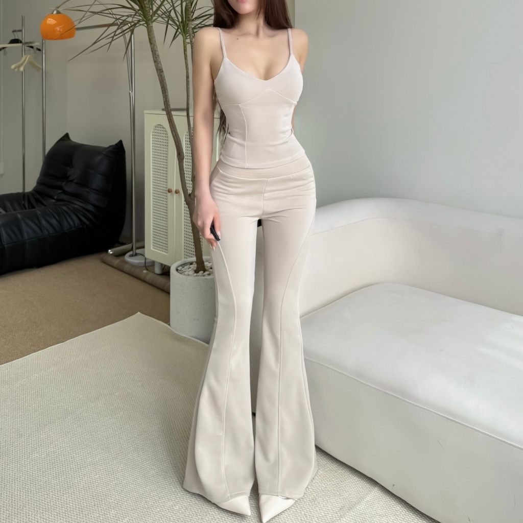 SET TANKTOP DONUT 2 DÂY THUN POLY & QUẦN DÀI ỐNG LOE POLY PHỐI GÂN FFCLUB MIX