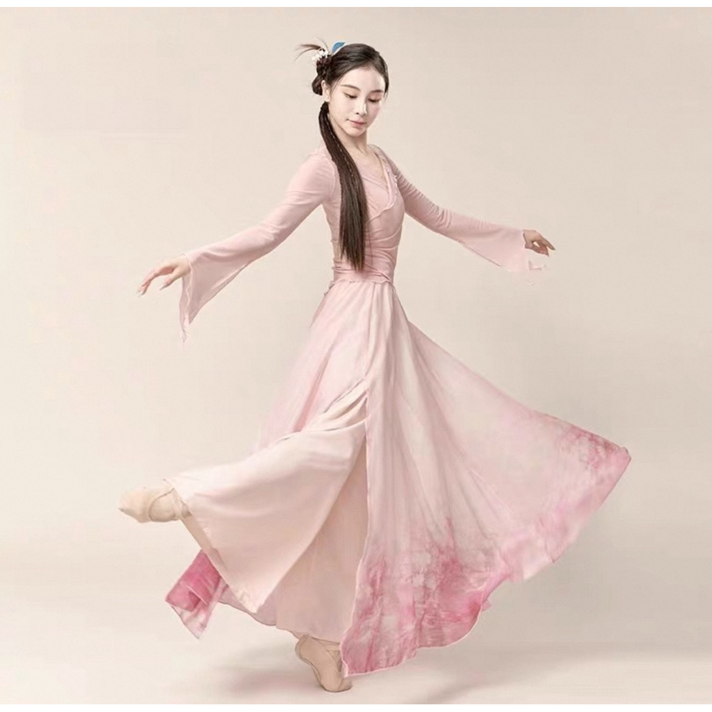 Trang phục khiêu vũ cổ điển – sang trọng, tinh tế