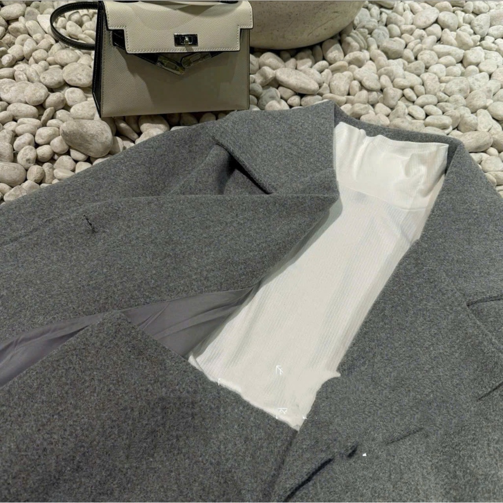 Set 3 Món Áo Khoác Cổ Bẻ Phồng Cvay Dạ Ép Mix Áo Thun, Set Áo Dạ Tweed Phối Chân Váy A Cá Tính Hàng Hot 2025