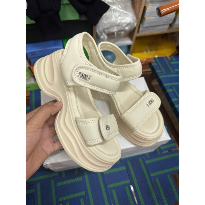 Sandal Nữ Đế Cao Su Êm Nhẹ, Quai Dán Thoải Mái – Phong Cách Hàn Quốc