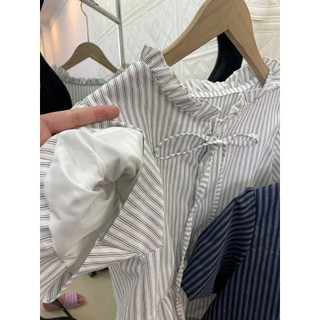 Áo Sơ Mi Nữ Babydoll Cổ Yếm Dây Buộc – Vải Kẻ Thô Phong Cách Tiểu Thư Cute