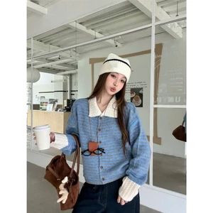 Áo khoác len dệt kim cardigan cổ bẻ kèm hoạ tiết kẻ sọc mẫu mơi thu đông cho nữ hàng QCCC-TD174
