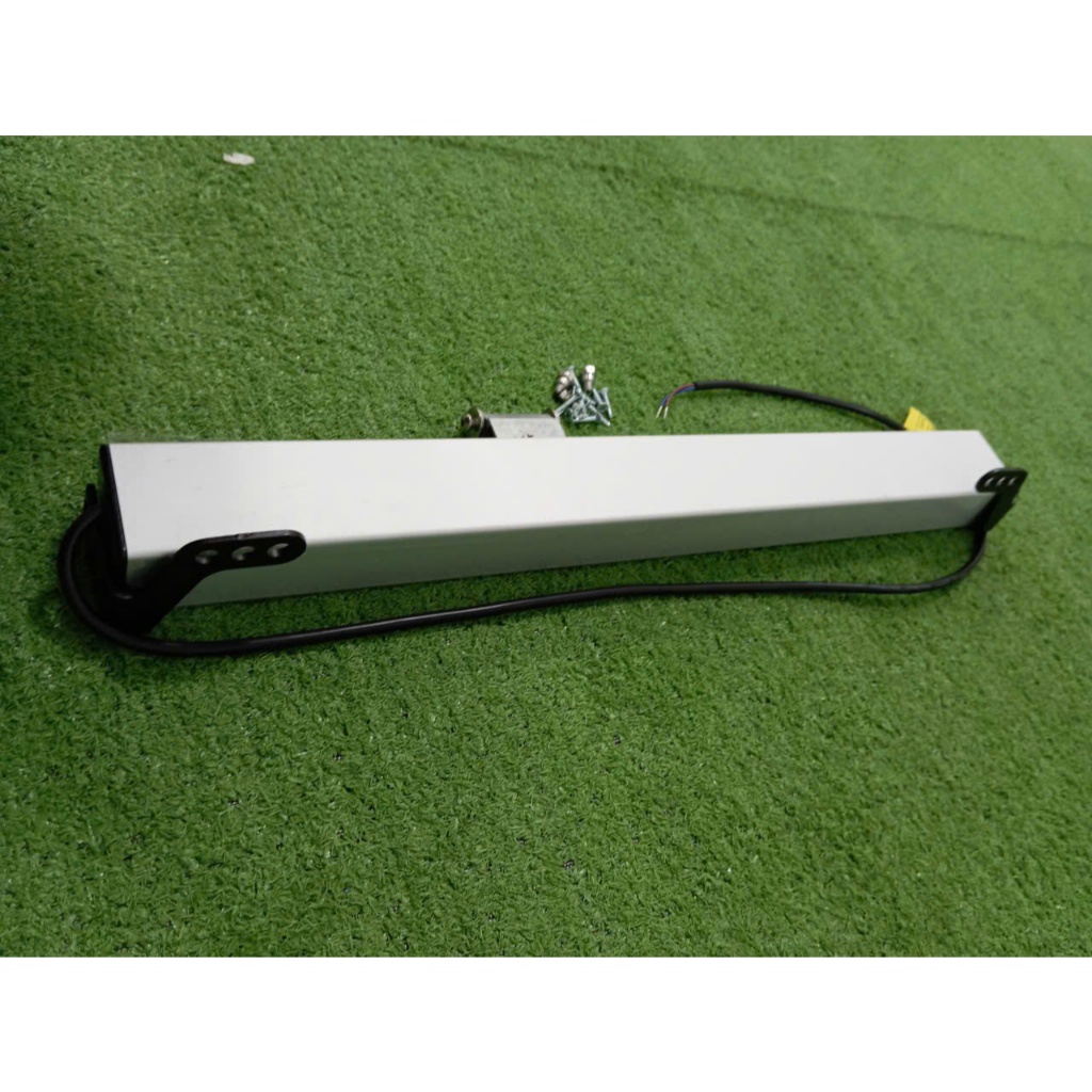 Motor xích cong 24V hành trình 500m, dùng lắp tự động cho cửa sổ mở ngang, giếng trời...