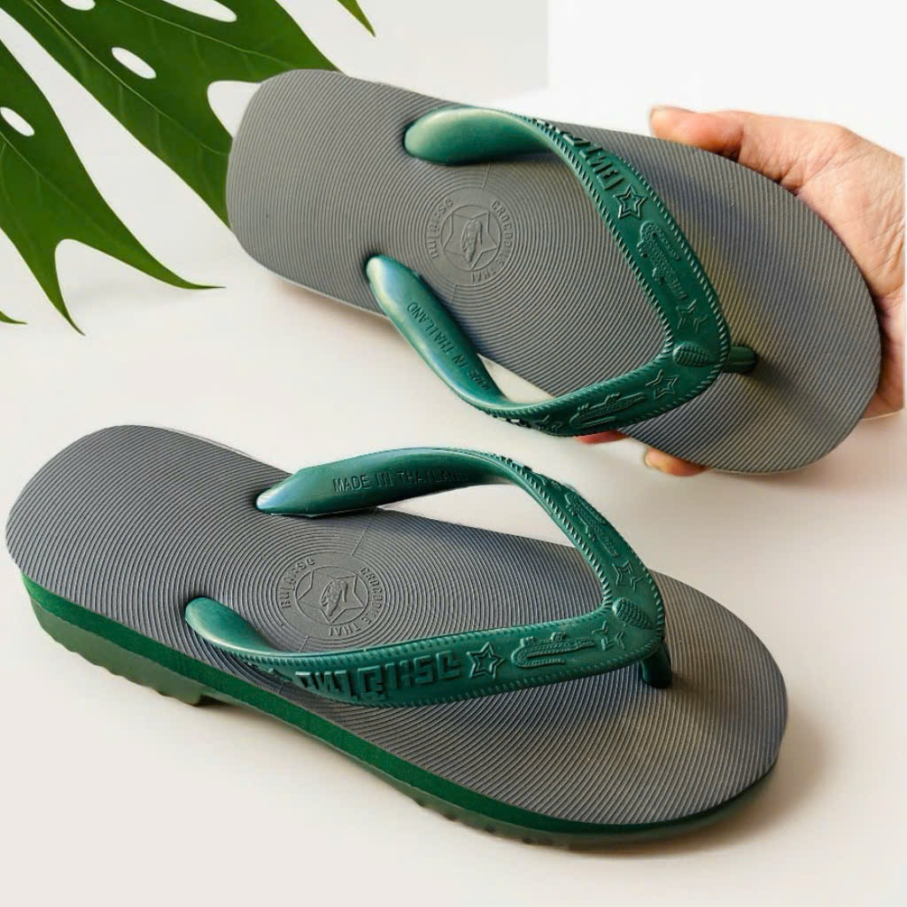 Dép lào cá sấu (made in Thái Lan).Đế cao su đúc nguyên khối êm, mềm dẻo bền bỉ chắc chắn.Dép nam nữ nhiều màu sắc.