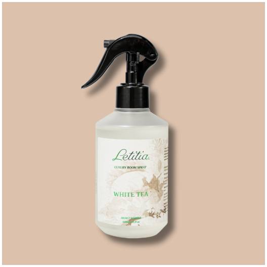 Bình Tinh Dầu Xịt Thơm Phòng Cao Cấp Letitia White Tea Giúp Thơm Phòng Và Quần Áo Size 320ml