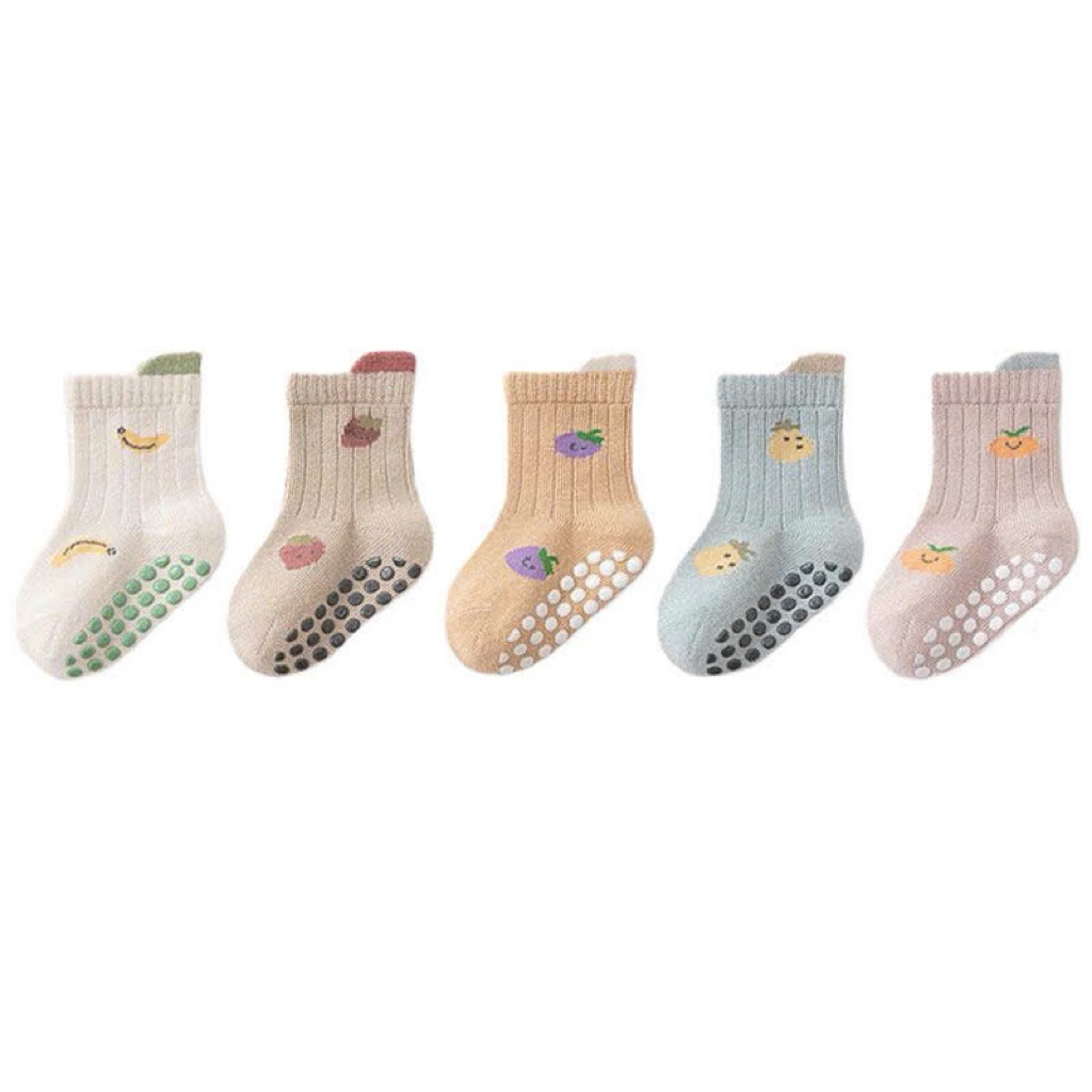 Sét 5 đôi tất sơ sinh quả dâu chống trơn size dưới 4 tuổi