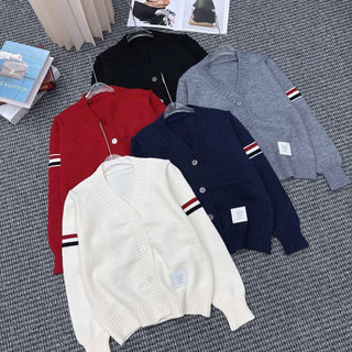 LT - Áo khoác len cadigan sọc tay cổ tim tag gấu, len ép dày dặn free size 1302