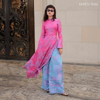 Áo dài mẫu mới nhất nhà thanh ngân.Chất liệu mềm mại, phom dáng tôn dáng tuyệt đẹp.