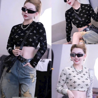 Áo Xốp Crop Dáng Ôm Cổ Tròn thiết kế khoa dáng Cá Tính Thời Trang