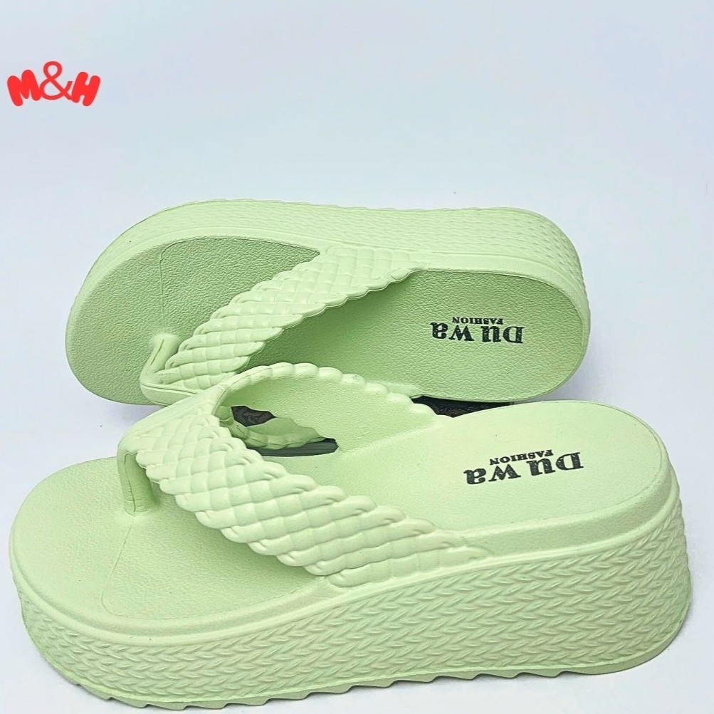 Dép kẹp dép xỏ ngón nữ quai đan thời trang đế cao cực tôn dáng chất liệu nhựa đúc nguyên khối siêu bền, chống trơn trượt | BigBuy360 - bigbuy360.vn