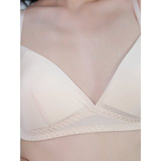 Áo Ngực Thun Lạnh Không Gọng Mút Mỏng Mềm Mịn LAM LUY