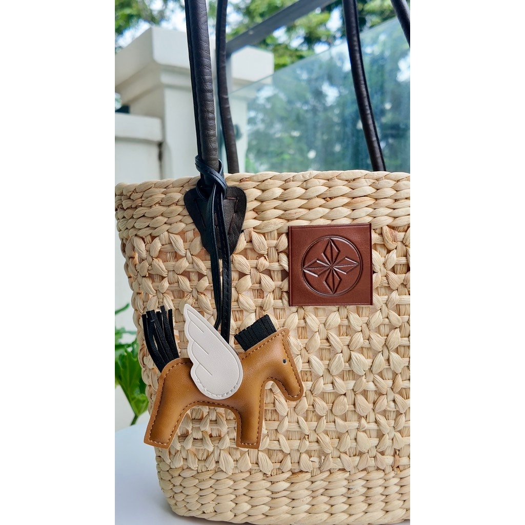 IK Charm Ngựa Treo Túi Xách Balo Da PU Charm Dép, Gấu Teddy S08