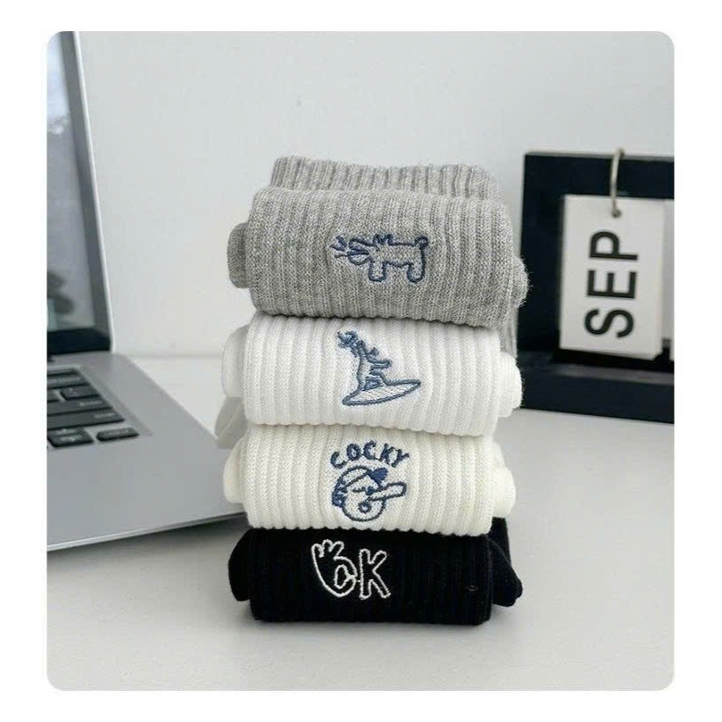 Vớ Tất Unisex thể thao chữ COCKY cổ cao phong cách thể thao, năng động.