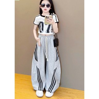 [B&G] Sét bộ hipop cá tính Áo croptop thể thao phối cùng quần jogger ống rộng sọc đen cho bé gái
