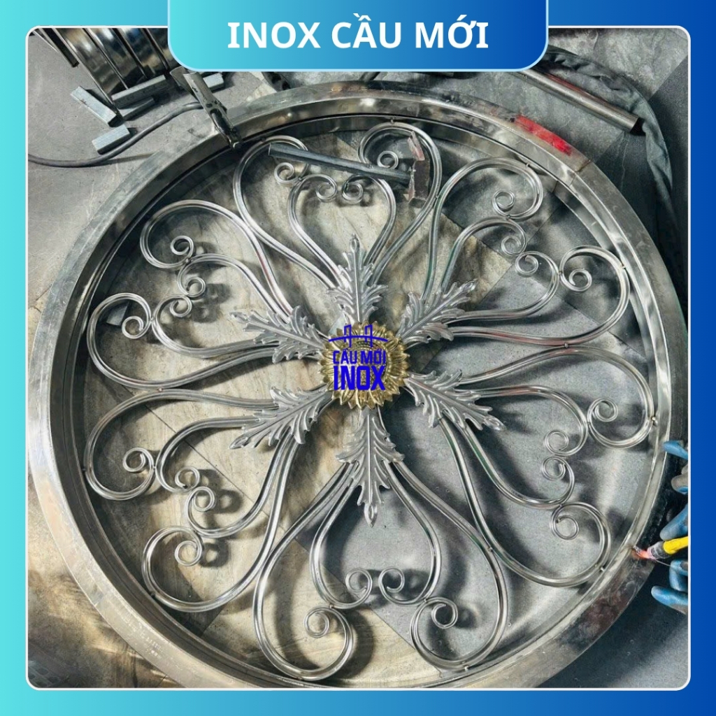 Cụm hoa văn inox 304 thiết kế tinh xảo, trang trí cửa cổng inox, lan can inox, cầu thang