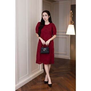 SWANLAKE | Váy Đầm Ren Nữ Suông Vải Cotton Thêu Đục Lỗ Lót Thun Tay Lỡ Phồng Công Sở Có Túi D12481