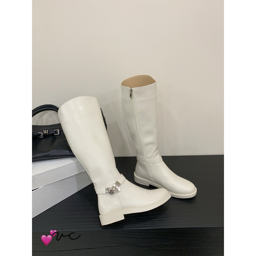 💕💕💕💕Bốt  khoá